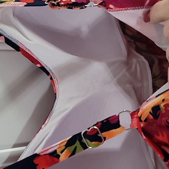 Floral Ruffle Tankini Top - Picture 6 of 7